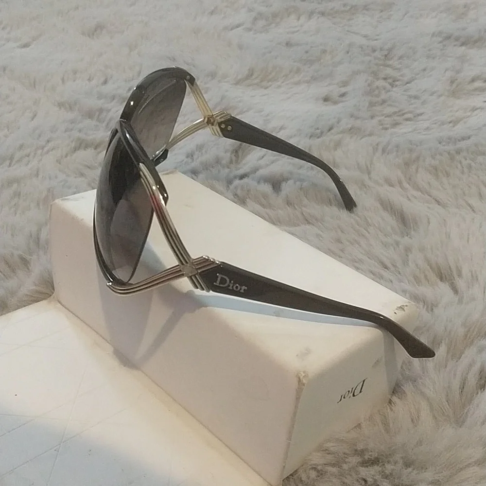 Dior sunglasses - Picture 4 of 7